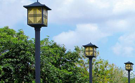 太阳能波密庭院灯怎么选亮度与续航更耐用 太阳能波密庭院灯怎么选亮度与续航更耐用